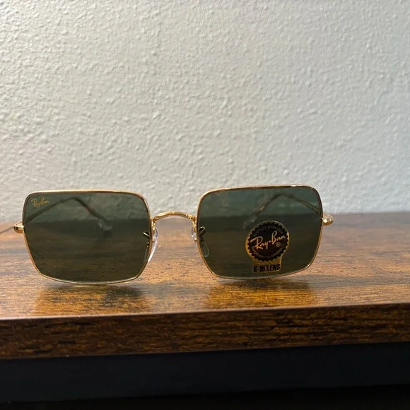 Ray-Ban Rectangle sunglasses (RB1969). Polished gold frame/G-15 green lenses - Picture 3 of 11